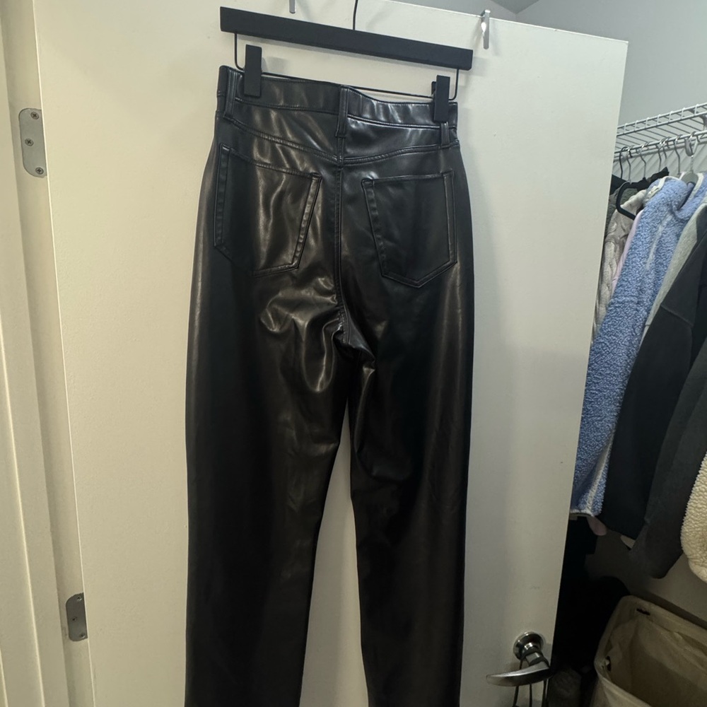 Abercrombie & Fitch Black High Rise Pants - Picture 2 of 3